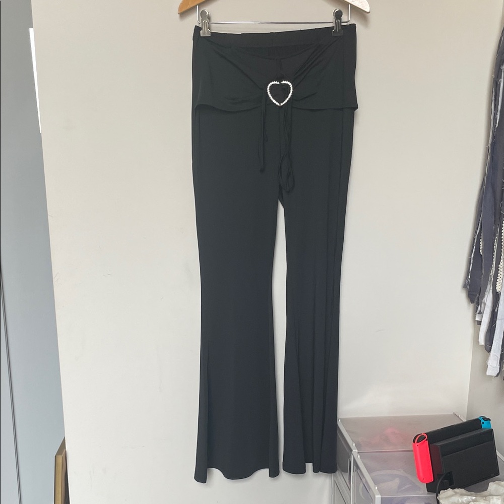 SHEIN Elegant Black Flare Pants with Heart Detail